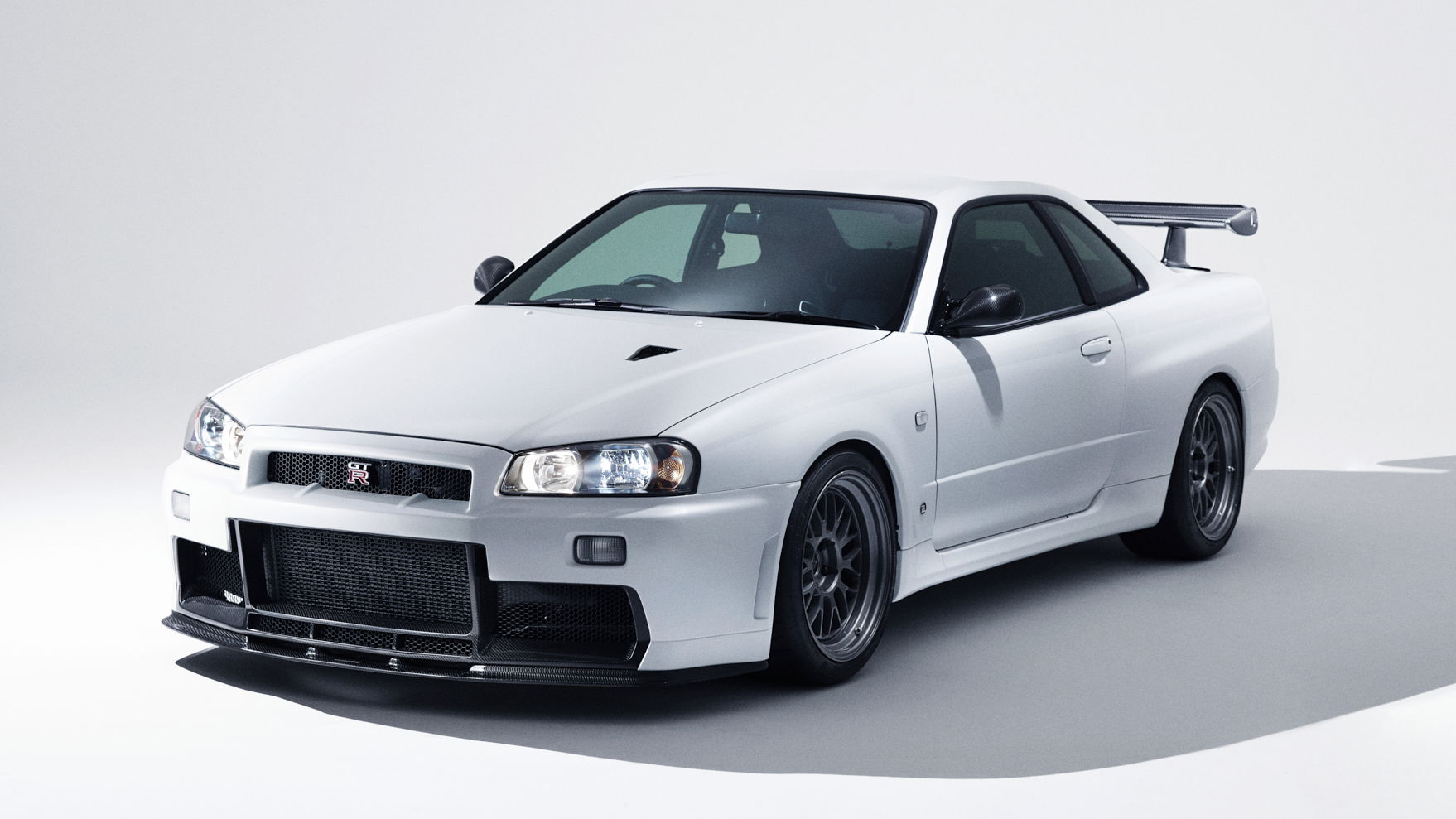 Built by Legends R34 Skyline - front